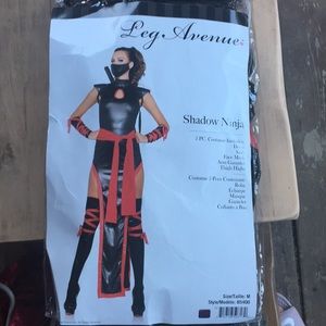 Costume ninja/elektra used twice